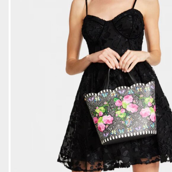 Betsey Johnson  Butterfly Tote Purse, Scalloped - Picture 1 of 4